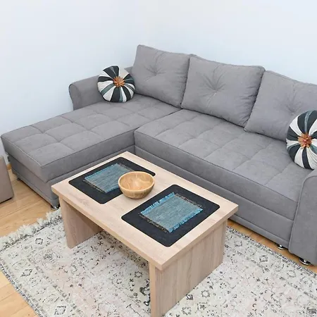Ella Tvrdos Apartment