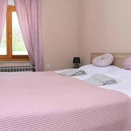Ella Tvrdos Trebinje
